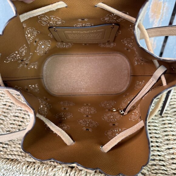 Coach Tan Crossbody Bag - Picture 11 of 16